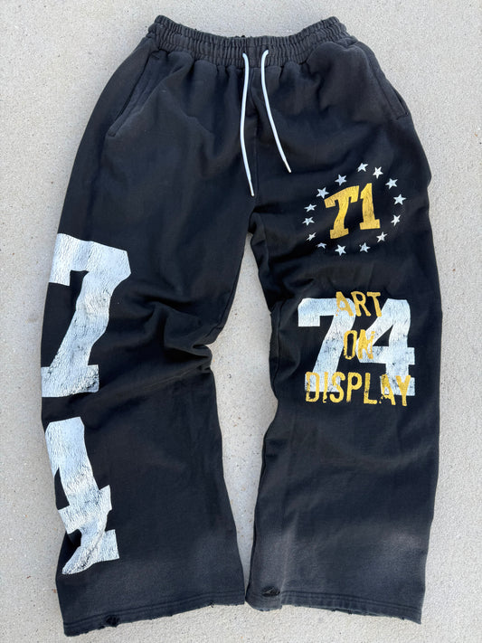 T1 Varisty Sweatpants